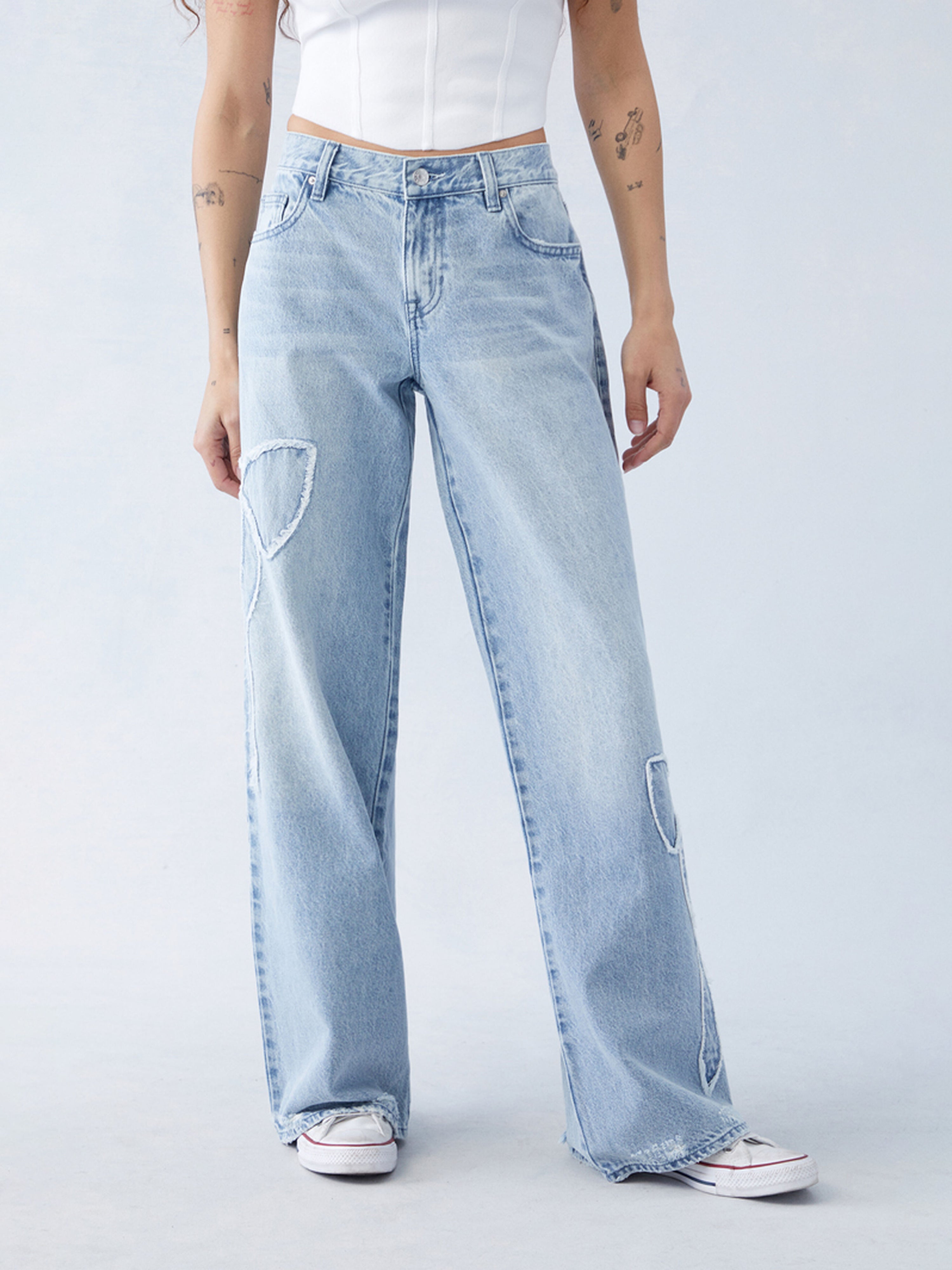 Selena | Baggy Bow Jeans