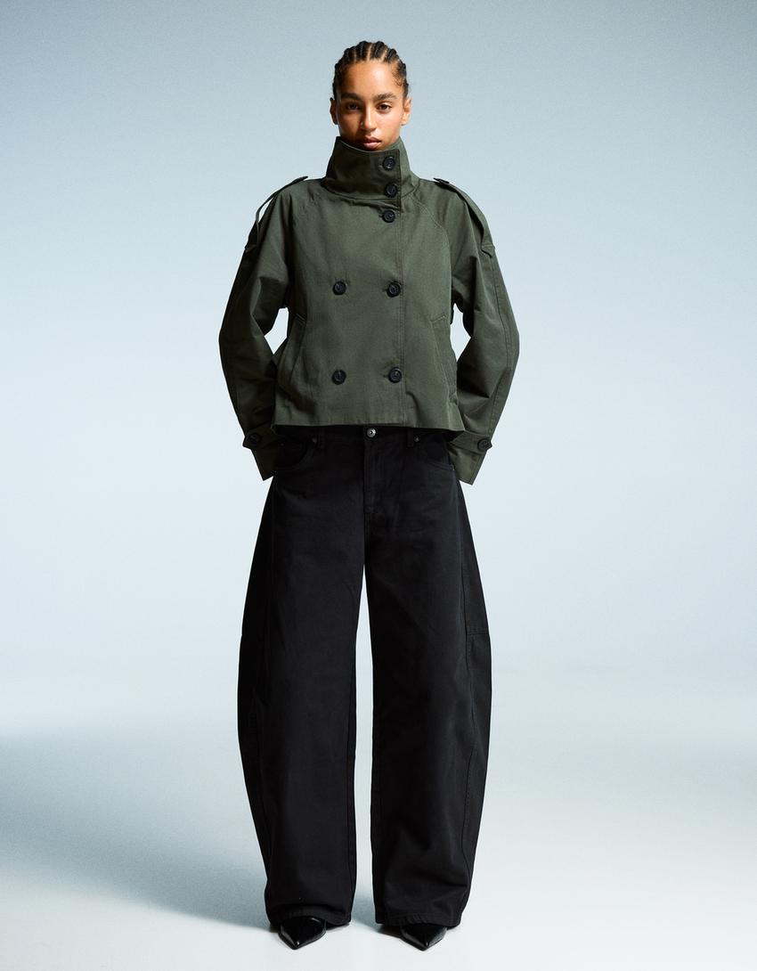 Veyla | Cropped Trench Coat